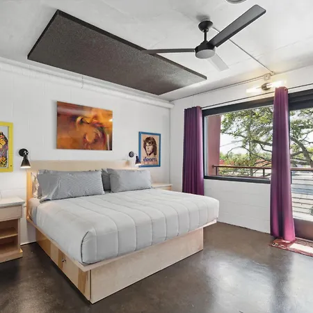 Boutique Vera Hotel In The Heart Of Folly Beach Exterior photo