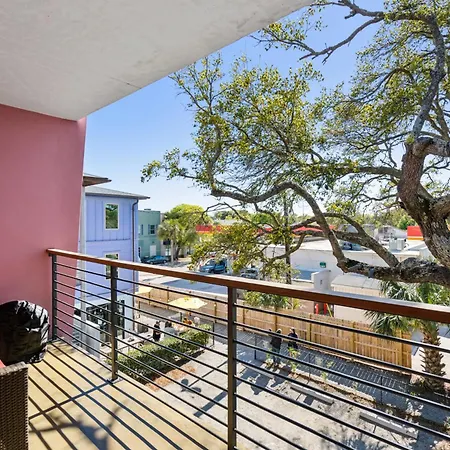 Boutique Vera Hotel In The Heart Of Folly Beach Exterior photo