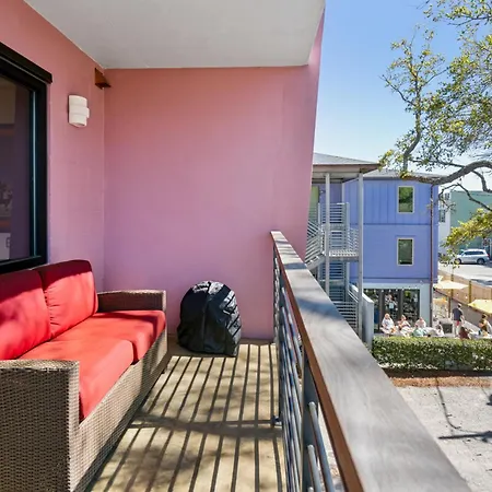 Boutique Vera Hotel In The Heart Of Folly Beach Exterior photo